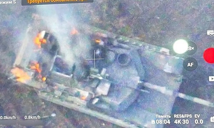 “Gã khổng lồ” Abrams lộ điểm yếu chí mạng, Ukraine buộc phải đưa xe tăng Mỹ ra xa tiền tuyến?