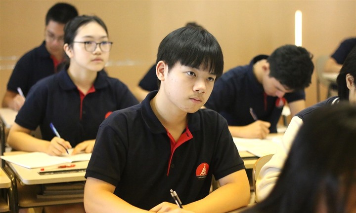 Bộ GD&ĐT: Sẽ sửa đổi đồng bộ chương trình giáo dục, sách giáo khoa