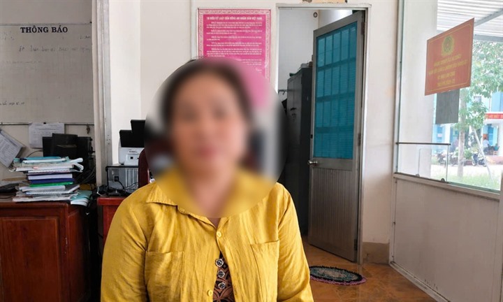 Pháp luật 24h: Sợ chồng biết đã bán vàng cho con riêng, vợ dựng hiện trường bị trộm