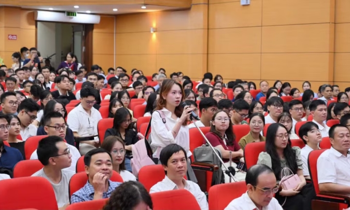 Bức tranh tuyển sinh bác sĩ nội trú 2026 tại ĐH Y Hà Nội: Ngành 50 chỉ tiêu, ngành chỉ nhận 2 người