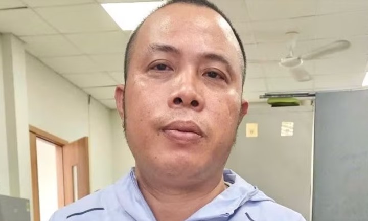 Đối tượng cướp ô tô gần 1 tỷ đồng, trốn sang Campuchia ra đầu thú