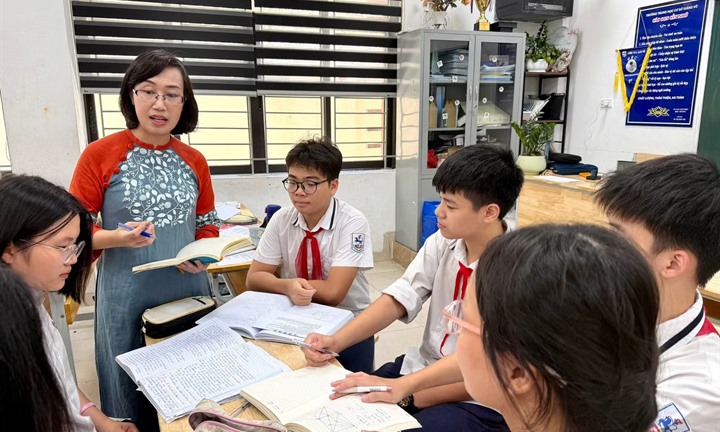 Chấm dứt tình trạng nâng điểm, làm đẹp học bạ, chạy theo thành tích
