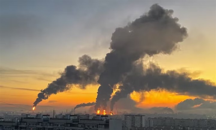 Ukraine tấn công quy mô lớn chưa từng có nhằm vào Moscow