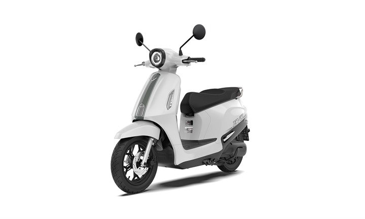 VinFast ra mắt Evo Grand thế hệ mới - Xe máy điện đi được 262 km sau mỗi lần sạc