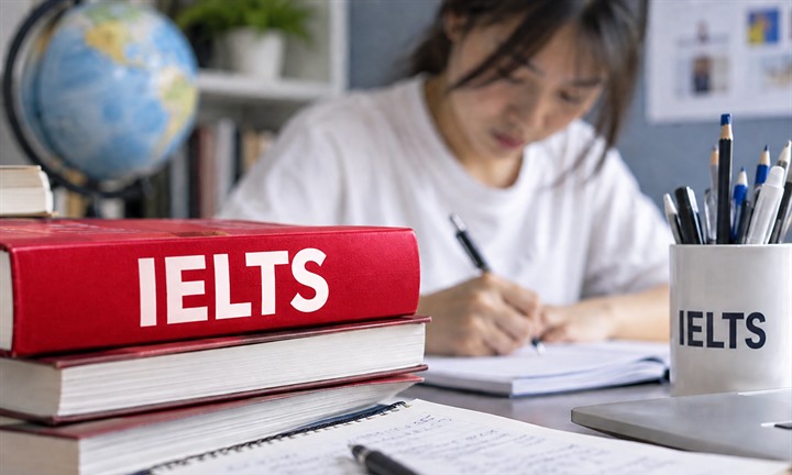 Đề xuất bỏ điểm cộng IELTS từ năm 2027: Nên áp dụng ngay hay cần lộ trình?