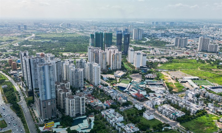 Tính thuế TNCN khi ủy quyền định đoạt bất động sản