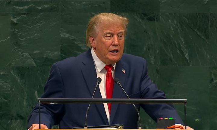 Tổng thống Mỹ Donald Trump tuyên bố 2 lựa chọn dành cho Iran  