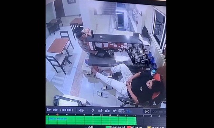 Đột nhập khách sạn lúc vắng người, người phụ nữ bị camera 