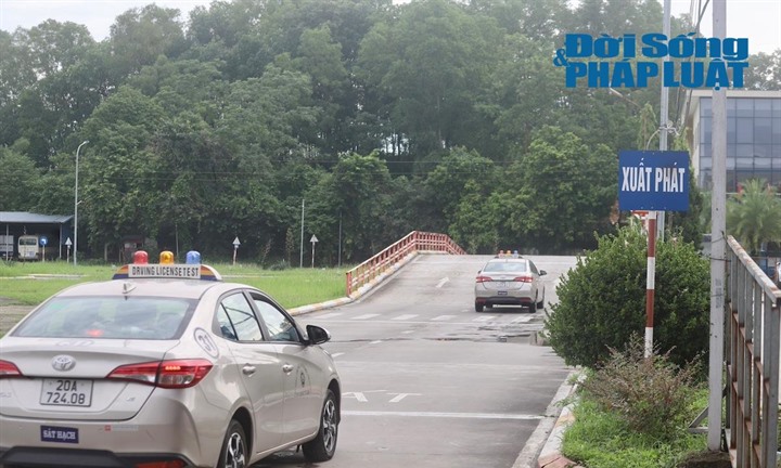 9 tháng năm 2026: Hơn 4,4 triệu lượt sát hạch lái xe, tỷ lệ đạt trên 65%