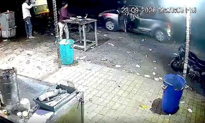 Xe tải chạy tốc độ cao bất ngờ lao lên lề, 2 người tử vong: Danh tính nạn nhân