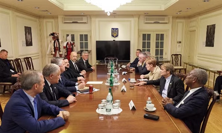 Tổng thống Zelensky kêu gọi Mỹ tăng sức ép với Nga