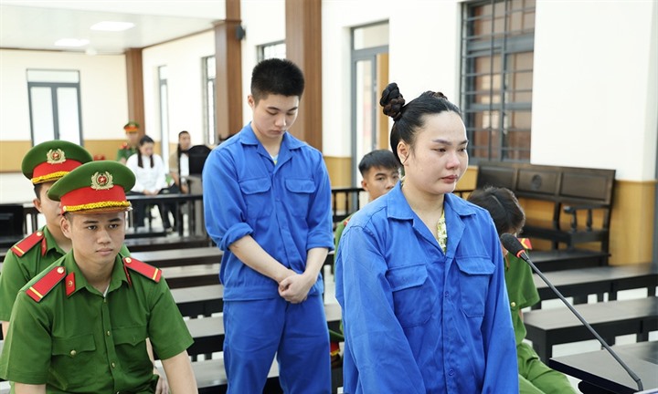 Nhớ chuyện bị cưỡng bức, dì rủ cháu đi trả thù, cả 2 cùng lĩnh án