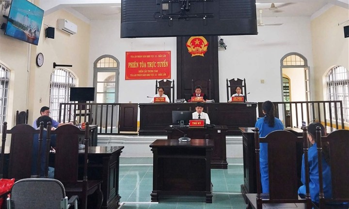 3 phụ nữ lĩnh án hơn 13 năm tù vì chứa mại dâm và môi giới mại dâm