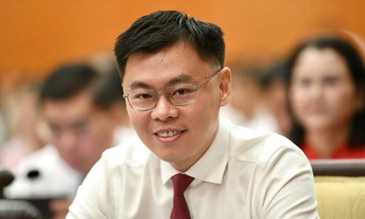 Phê chuẩn kết quả bầu chức vụ Phó Chủ tịch UBND Thành phố Hồ Chí Minh