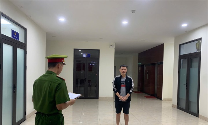 Pháp luật 24h: Nhận 30.000 USD để đổi tiền, người đàn ông chặn liên lạc rồi bỏ trốn vào Nha Trang