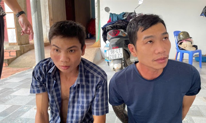 Bắt nhóm “cẩu tặc” mang hung khí đi trộm chó, sẵn sàng chém người ngăn cản