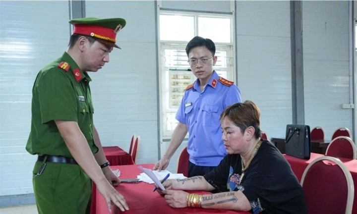 Luật sư cảnh báo nguy cơ vướng vòng lao lý khi cho vay lãi nặng trong giao dịch dân sự