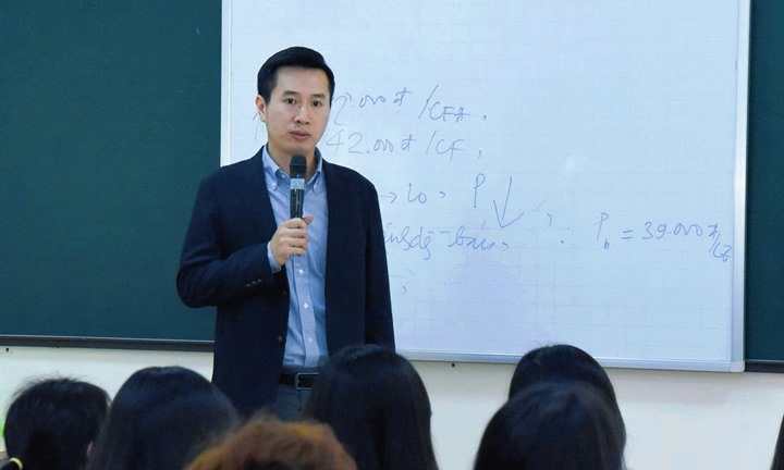 Gỡ khó bài toán thiếu hụt giảng viên tiến sĩ: Lời giải nào cho cơn khát nhân lực ngành kỹ thuật công nghệ?
