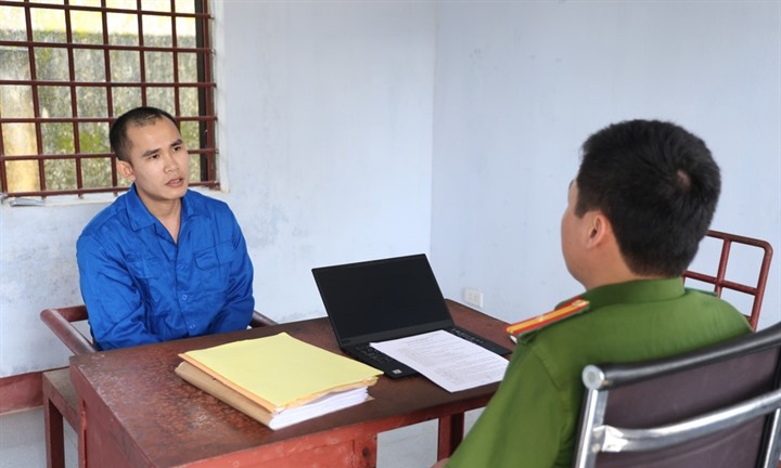 Pháp luật 24h: Bắt tạm giam đối tượng bịt mặt vào khách sạn, nổ súng bắn đồng nghiệp