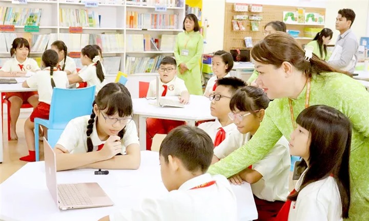 Thời gian làm giáo viên mầm non tư thục có tính phụ cấp thâm niên?