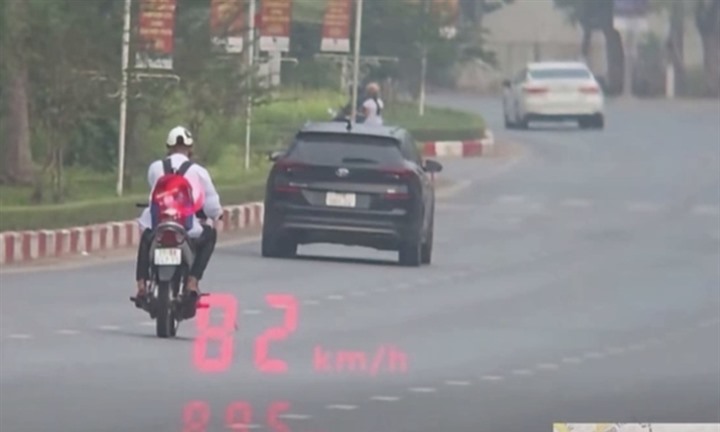 Toàn cảnh 24h: Danh tính nam sinh 16 tuổi lái xe máy mắc nhiều lỗi vi phạm ở Lào Cai