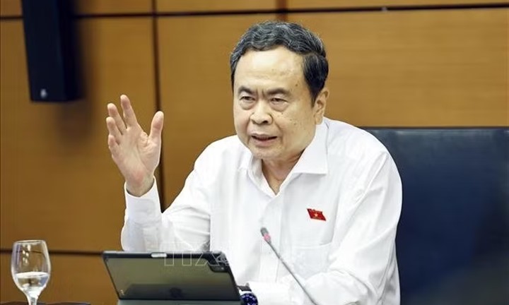 Chủ tịch Quốc hội: Chống thông đồng, dìm giá, 
