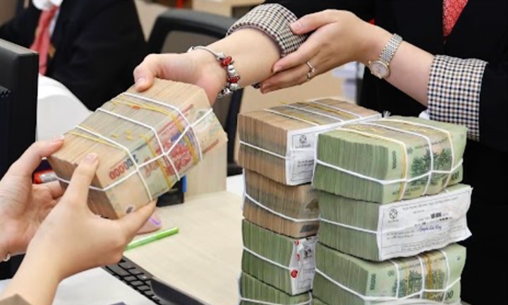 Tăng lương hồi tố, doanh nghiệp có phải nộp lãi truy đóng BHXH?