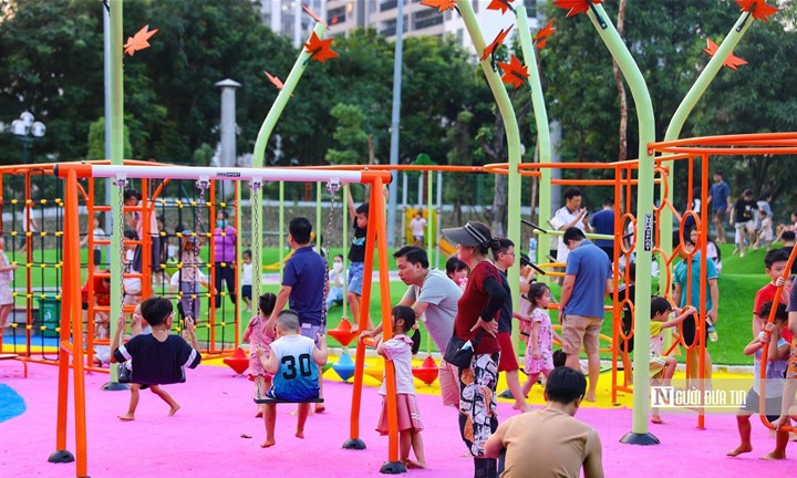 Bộ trưởng Bộ VHTT&DL đề xuất ưu tiên quỹ đất cho thiết chế văn hóa, rạp chiếu phim