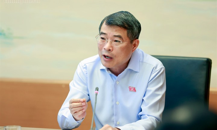 Thủ tướng: Đấu thầu hay không, chủ đầu tư là người quyết định và phải đánh giá theo kết quả cuối cùng.