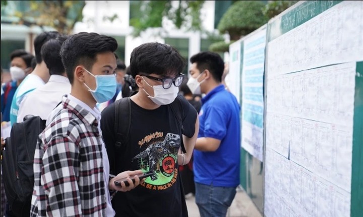Hơn 360.000 sinh viên, học viên sau đại học vay vốn gần 25.000 tỷ đồng