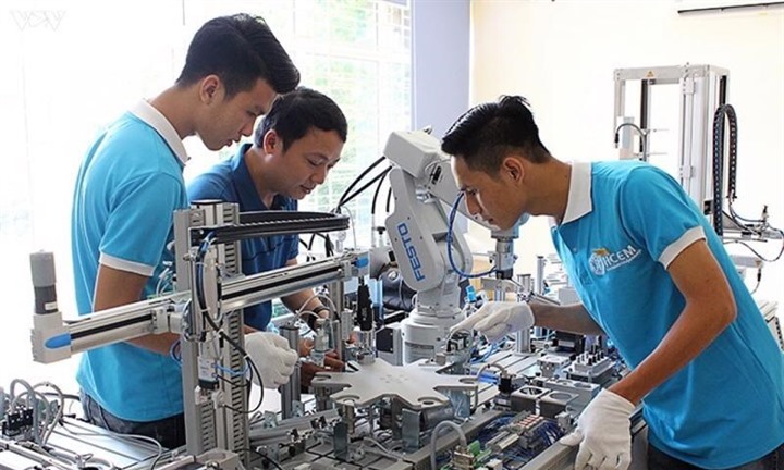 Nguồn nhân lực trở thành lợi thế cạnh tranh chiến lược của Nghệ An