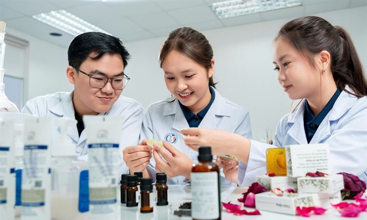 Quy định mới về vận hành Quỹ Học bổng Quốc gia: Phát hiện, bồi dưỡng nhân tài gắn với quy trình xét duyệt chặt chẽ