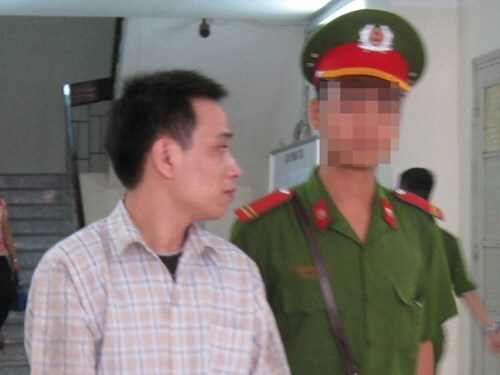 Thuê ô tô rồi đem bán cho hiệu cầm đồ