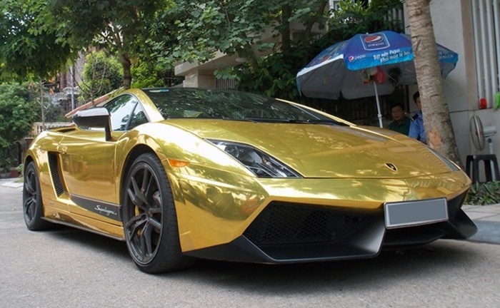 Siêu xe Lamborghini Gallardo 'dát vàng' duy nhất tại Hà Nội
