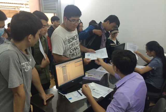 Tuyển sinh 2015: Điểm chuẩn tạm thời của các trường tăng “chóng mặt”