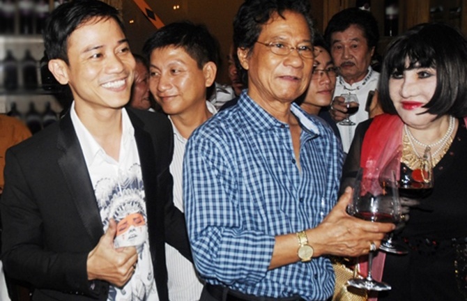 Chế Linh chính thức lên tiếng lý do không dự đám cưới con trai