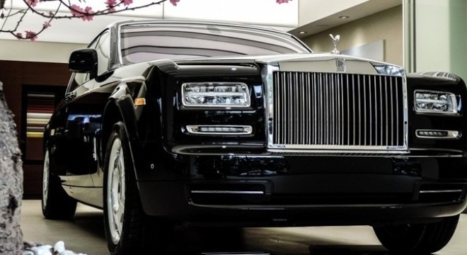 Đại gia sở hữu Roll Royce chính hãng thứ hai tại Việt Nam là ai?