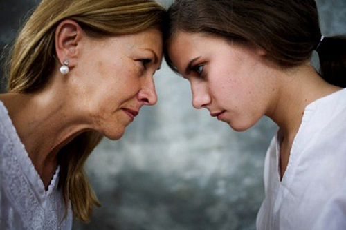 Tôi không thể sống hòa hợp với mẹ chồng dù đã cố gắng