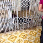 Xôn xao sinh viên ĐH GTVT say rượu ngã ngay tại trường