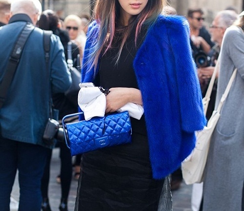 Chanel giảm giá túi xách ở một số nước, trong đó có Việt Nam