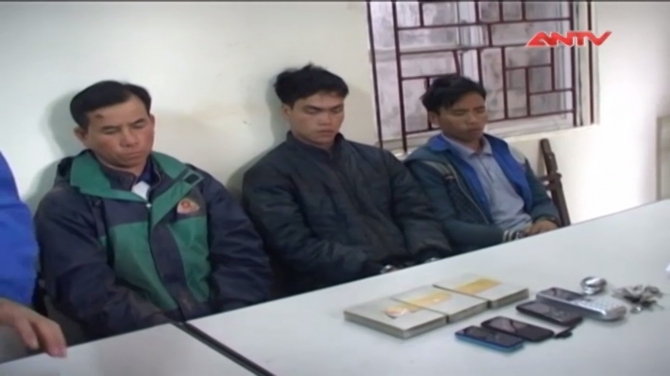 Bố con, chú cháu 