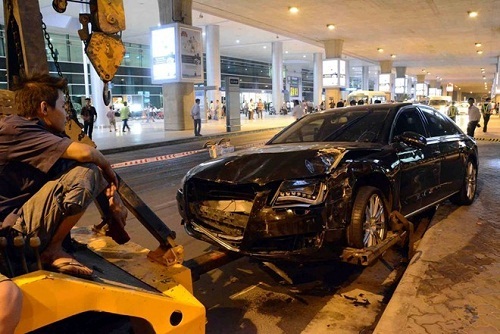 Tài xế lái xe của Hồ Ngọc Hà đâm hàng loạt người bị khởi tố