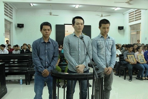 Công an xã đánh tử vong học sinh: Khởi tố 2 người nhà nạn nhân