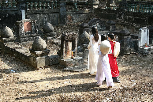 Vì sao lễ tảo mộ gắn với Tết Thanh minh?