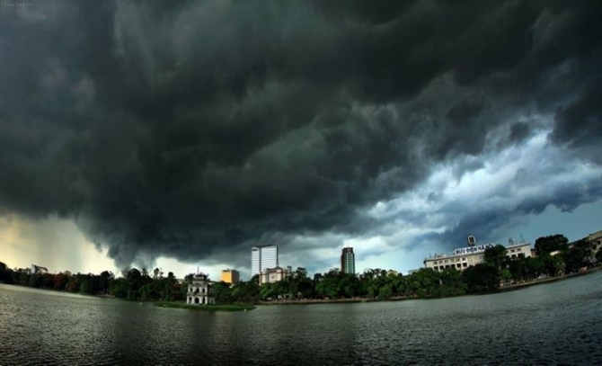 Mưa bão, lũ lụt năm 2015 vô cùng phức tạp