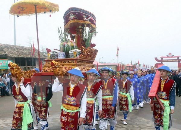 Giỗ tổ Hùng Vương 2015 không nhận lễ vật mang tính kỷ lục