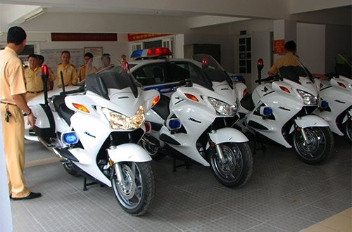 CSGT Đà Nẵng nhận 4 xe mô tô đặc chủng sản xuất tại Mỹ