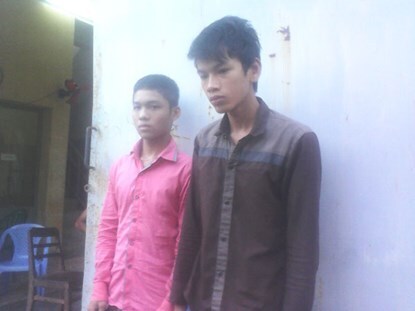 Nam sinh lớp 8 nhờ giang hồ “thanh toán” bạn: 2 kẻ gây án đầu thú