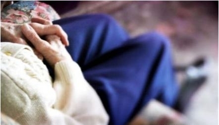 Tạm giữ thanh niên 17 tuổi hãm hiếp bà cụ gần 90 tuổi