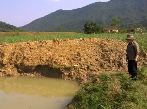 Tắm ao, 2 trẻ nhỏ 3 tuổi chết đuối thương tâm